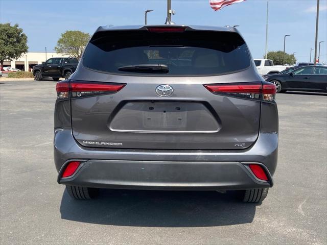 used 2021 Toyota Highlander car, priced at $29,491