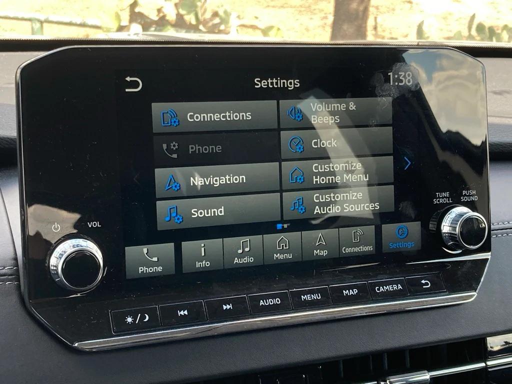 used 2024 Mitsubishi Outlander car, priced at $21,991