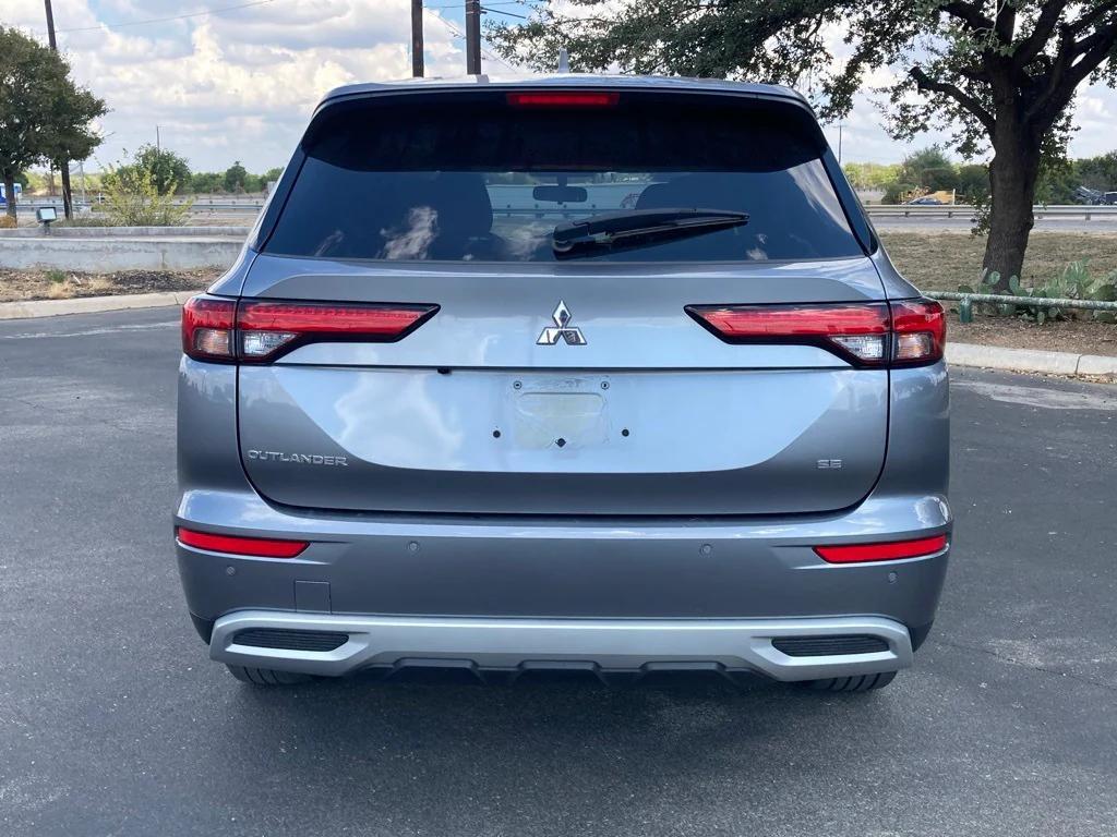 used 2024 Mitsubishi Outlander car, priced at $21,991