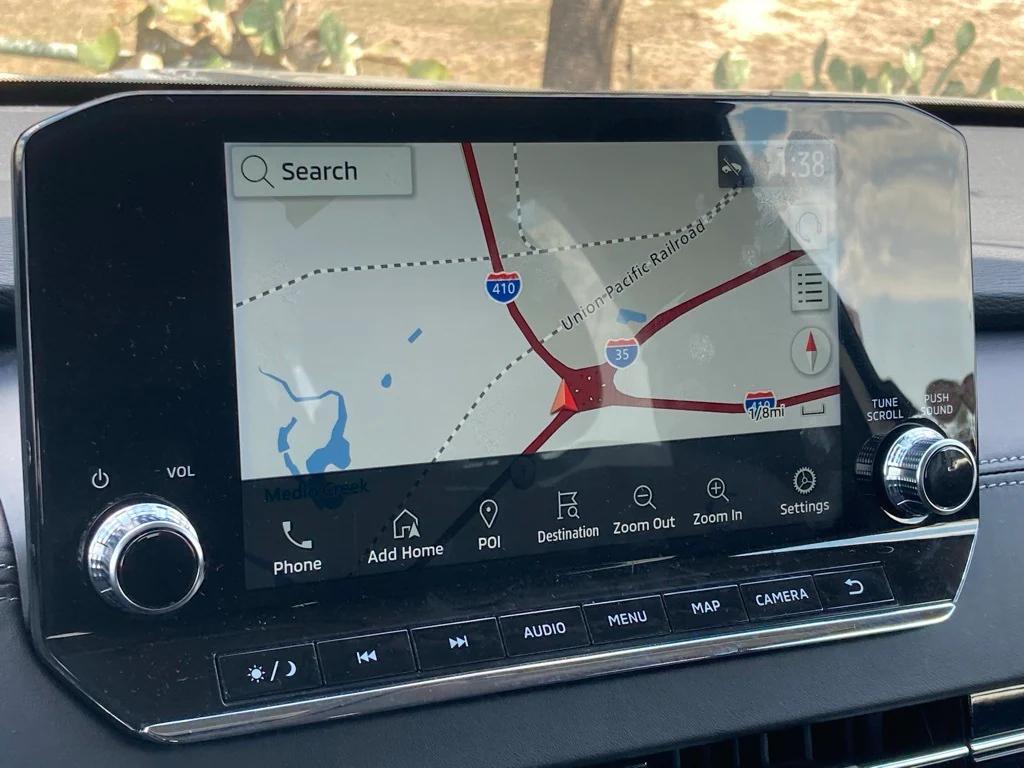 used 2024 Mitsubishi Outlander car, priced at $21,991