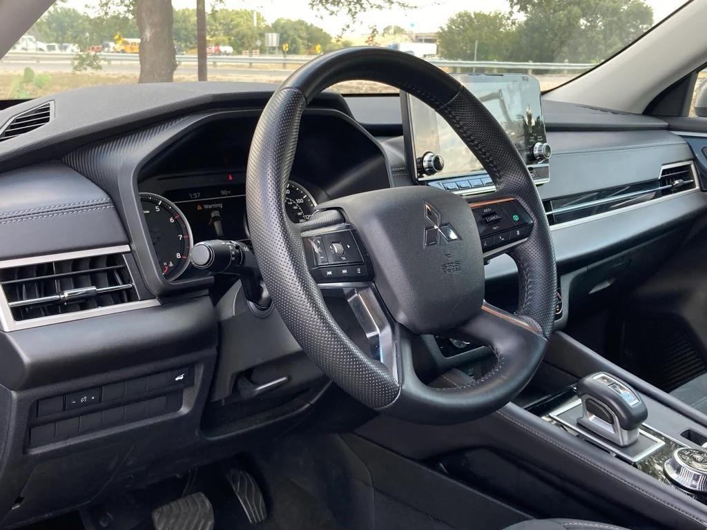 used 2024 Mitsubishi Outlander car, priced at $21,991