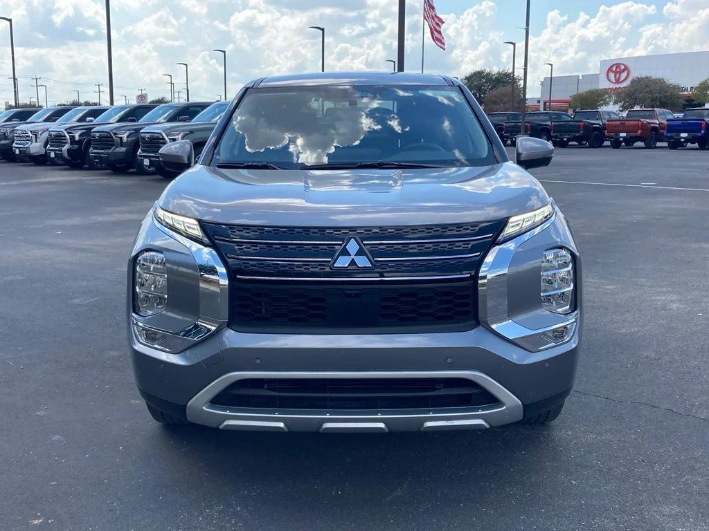 used 2024 Mitsubishi Outlander car, priced at $21,991