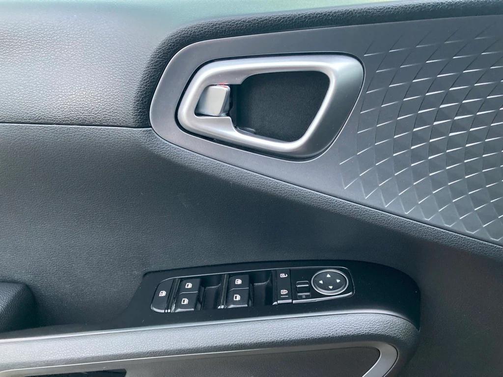 used 2020 Kia Soul car, priced at $15,351