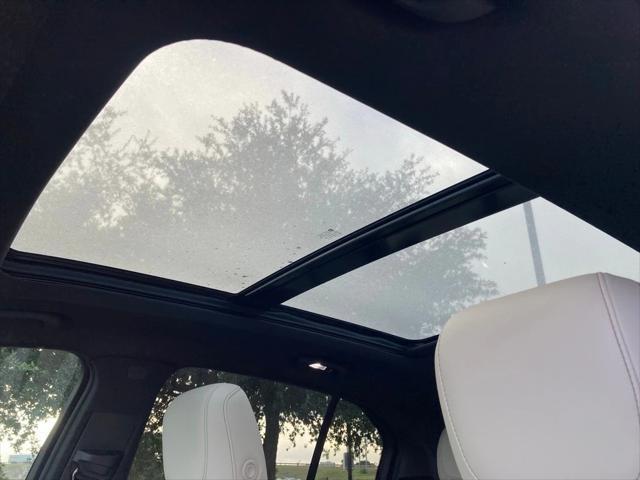 used 2022 Cadillac XT4 car, priced at $29,741