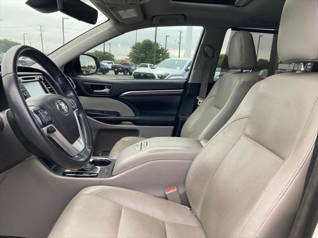 used 2018 Toyota Highlander car, priced at $22,491