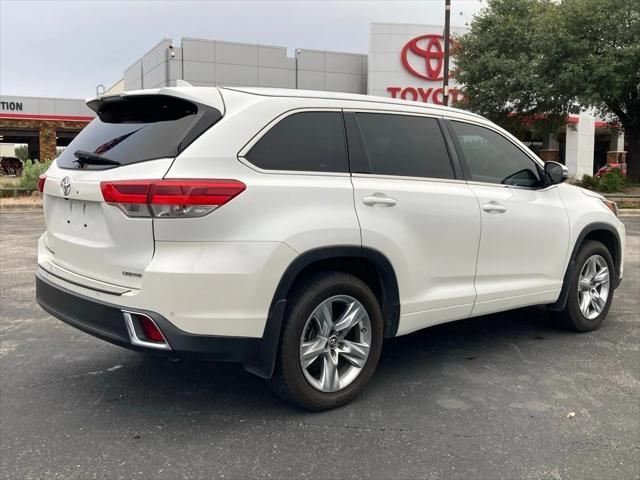 used 2018 Toyota Highlander car, priced at $22,491
