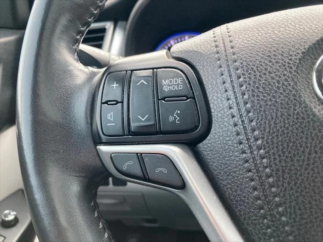 used 2018 Toyota Highlander car, priced at $22,491