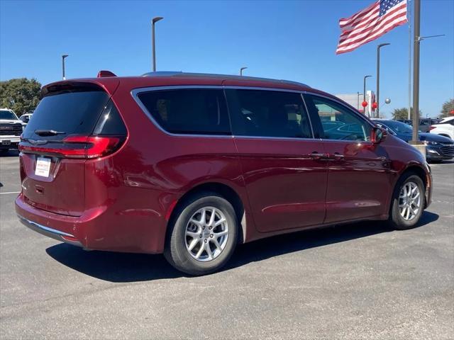 used 2021 Chrysler Pacifica car, priced at $18,471