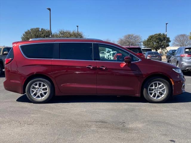 used 2021 Chrysler Pacifica car, priced at $18,471