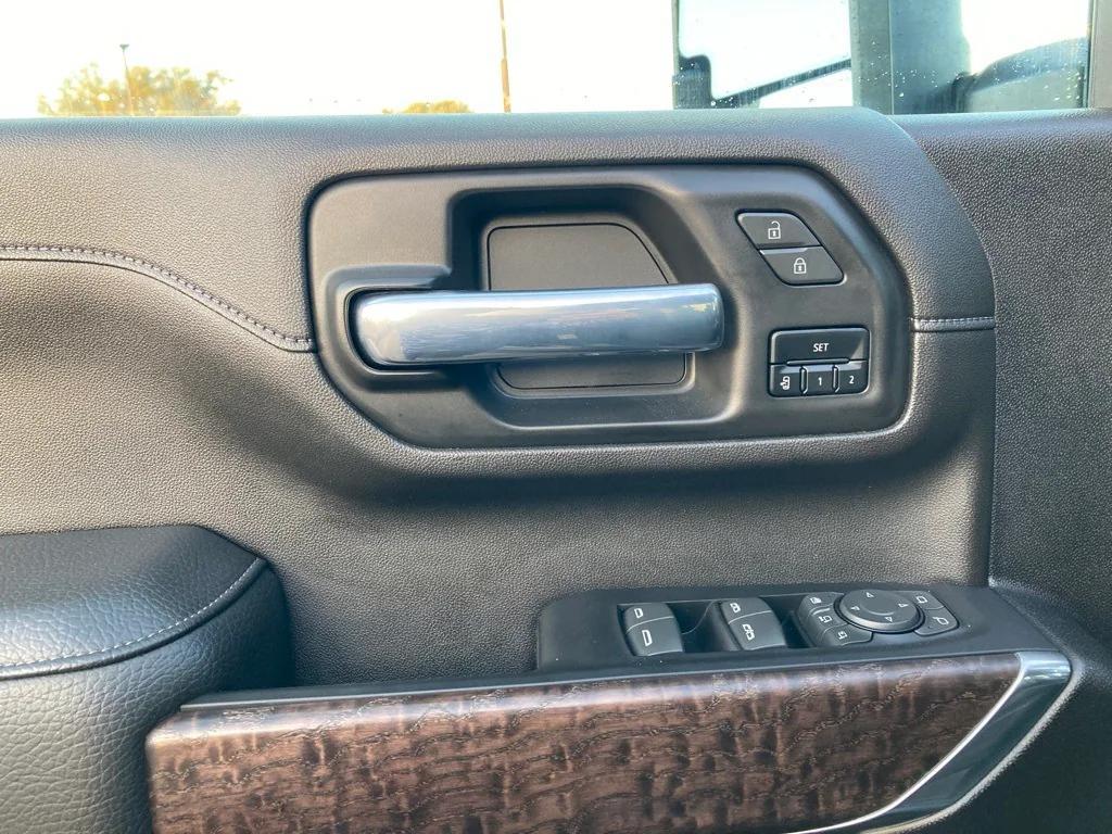 used 2023 GMC Sierra 2500 car, priced at $69,851