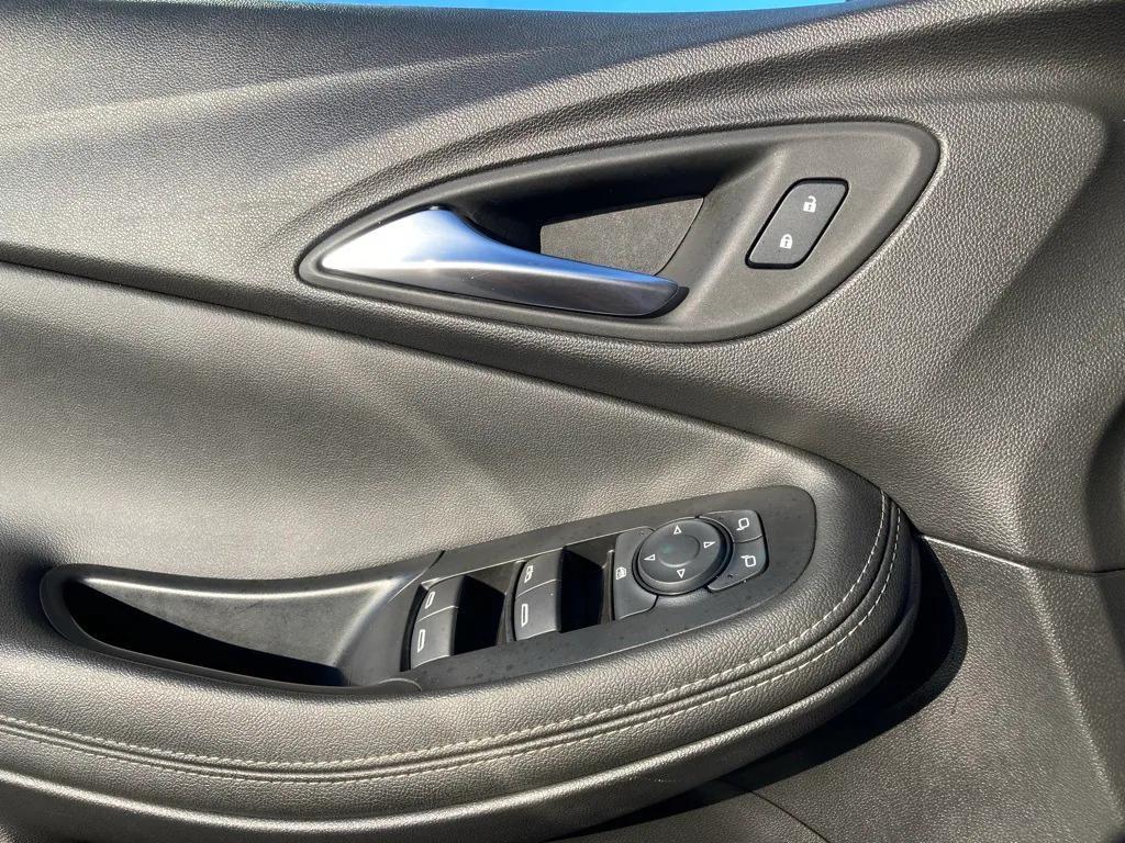 used 2024 Buick Encore GX car, priced at $20,451