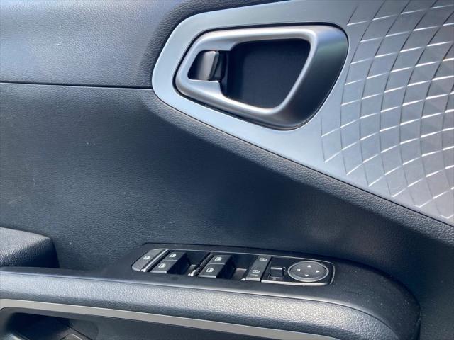 used 2023 Kia Soul car, priced at $15,981
