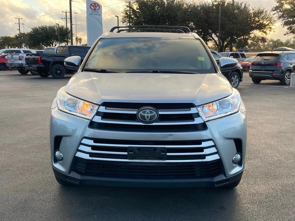 used 2018 Toyota Highlander car, priced at $21,271