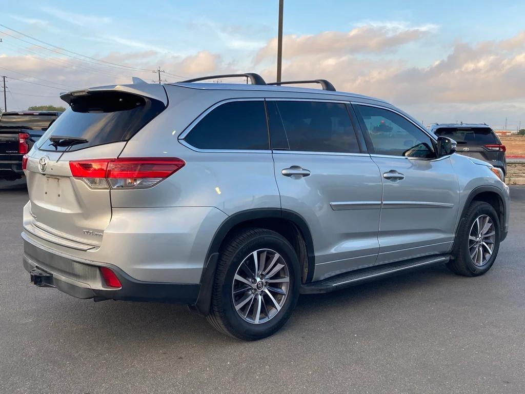used 2018 Toyota Highlander car, priced at $21,971