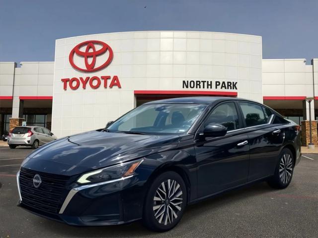 used 2023 Nissan Altima car, priced at $17,591