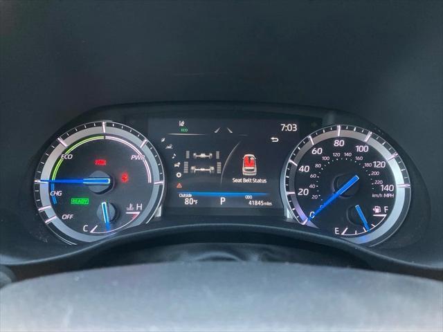 used 2022 Toyota Highlander Hybrid car, priced at $43,851