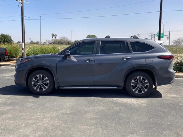 used 2024 Toyota Highlander car, priced at $41,851