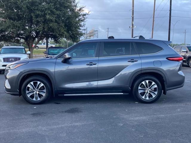 used 2023 Toyota Highlander car, priced at $37,981