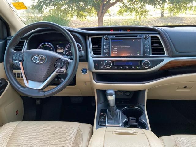 used 2019 Toyota Highlander Hybrid car, priced at $37,691