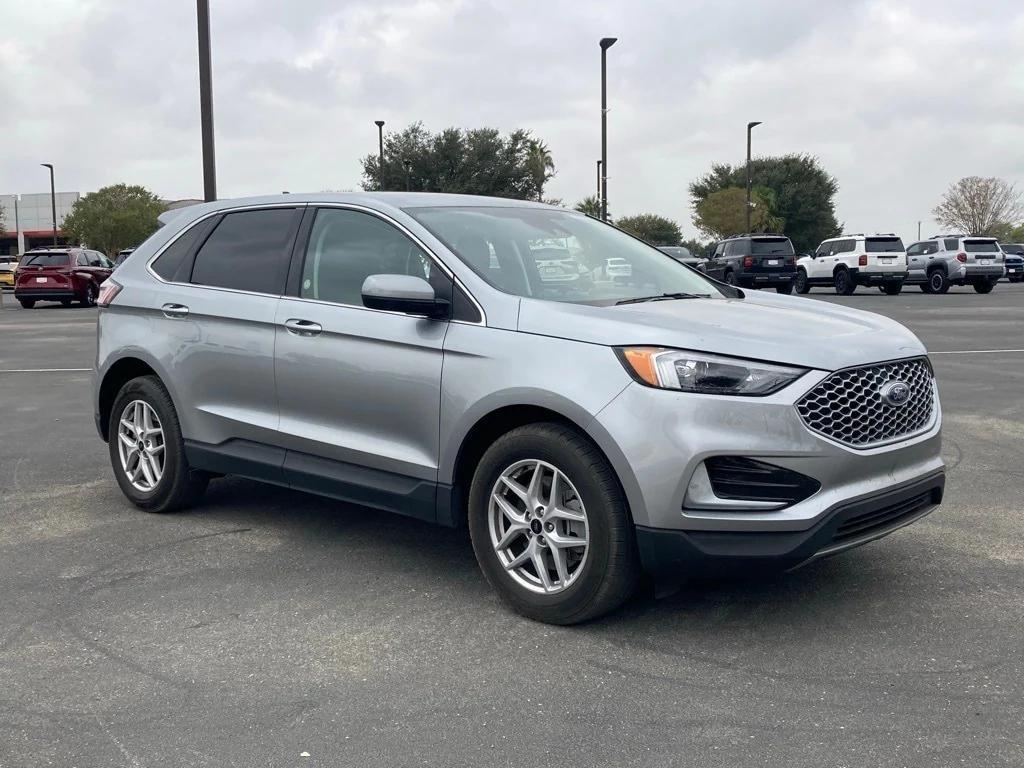 used 2024 Ford Edge car, priced at $25,381