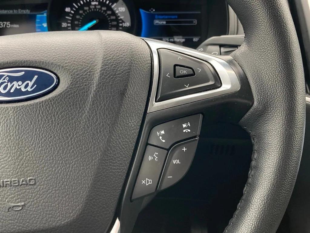 used 2024 Ford Edge car, priced at $25,381