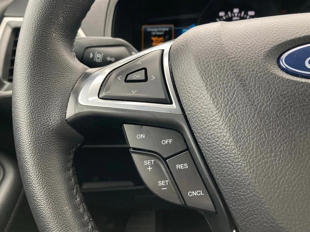 used 2024 Ford Edge car, priced at $25,381