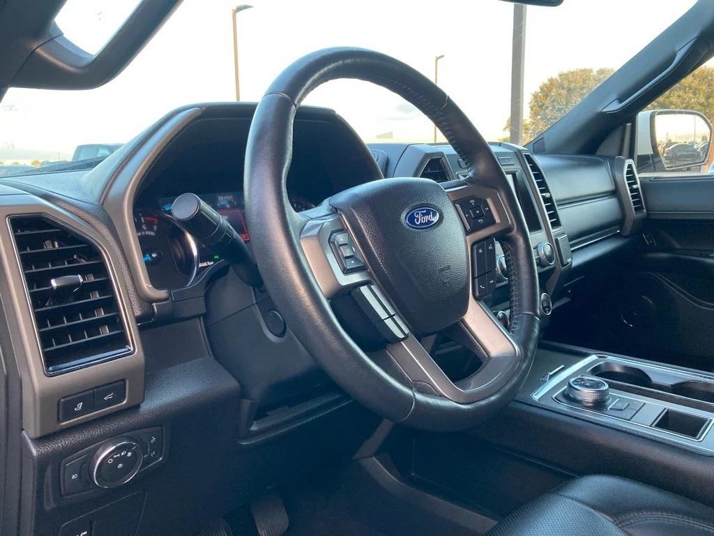 used 2021 Ford Expedition car, priced at $35,471