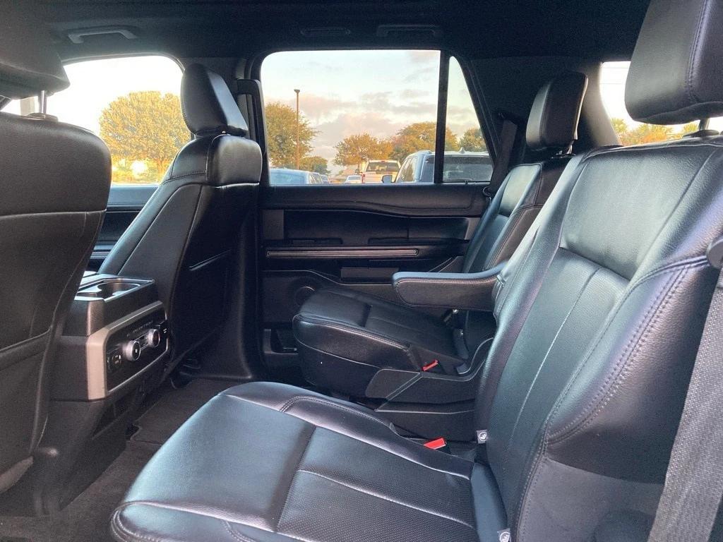 used 2021 Ford Expedition car, priced at $35,471