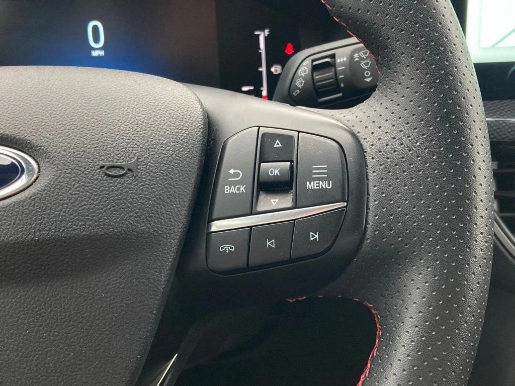 used 2024 Ford Escape car, priced at $22,911