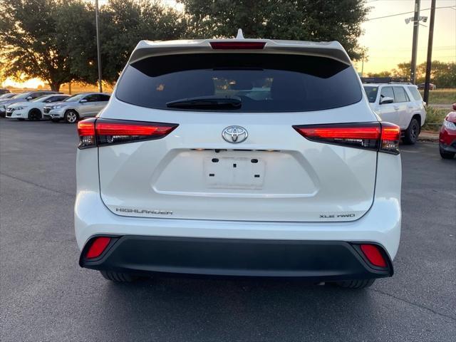 used 2021 Toyota Highlander car, priced at $34,971