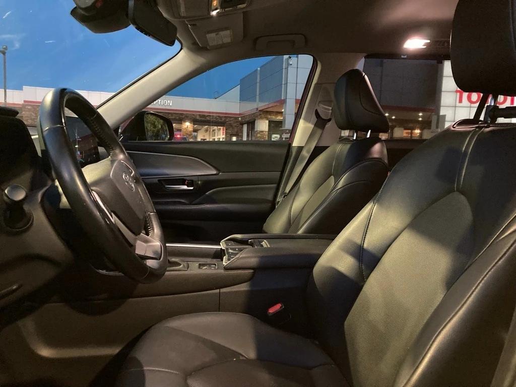 used 2024 Toyota Grand Highlander car, priced at $35,891