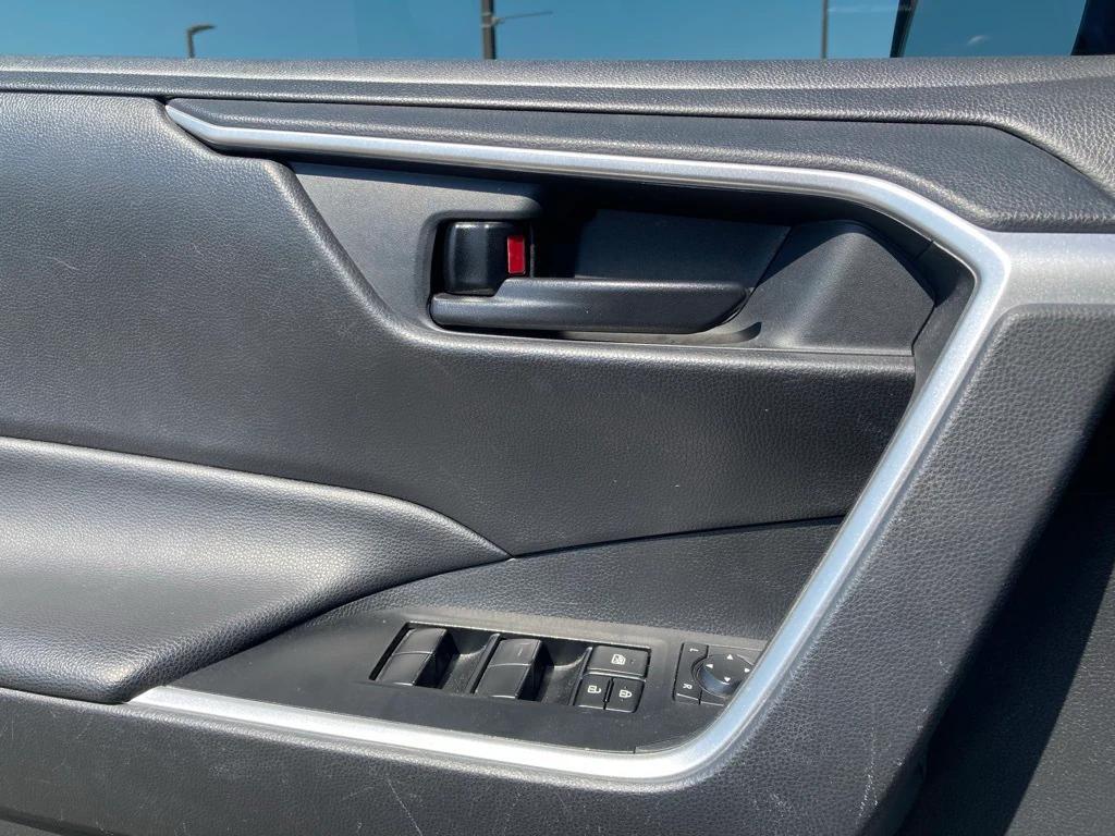 used 2021 Toyota RAV4 Hybrid car, priced at $25,851