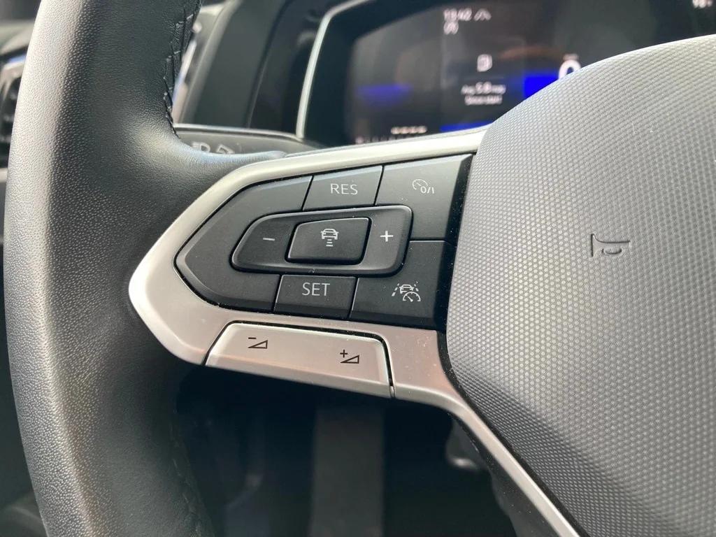 used 2024 Volkswagen Jetta car, priced at $18,951