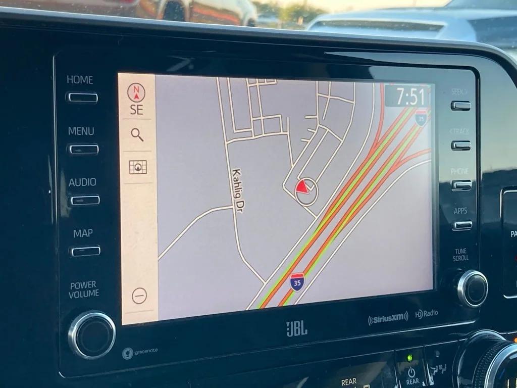 used 2020 Toyota Highlander car, priced at $26,291