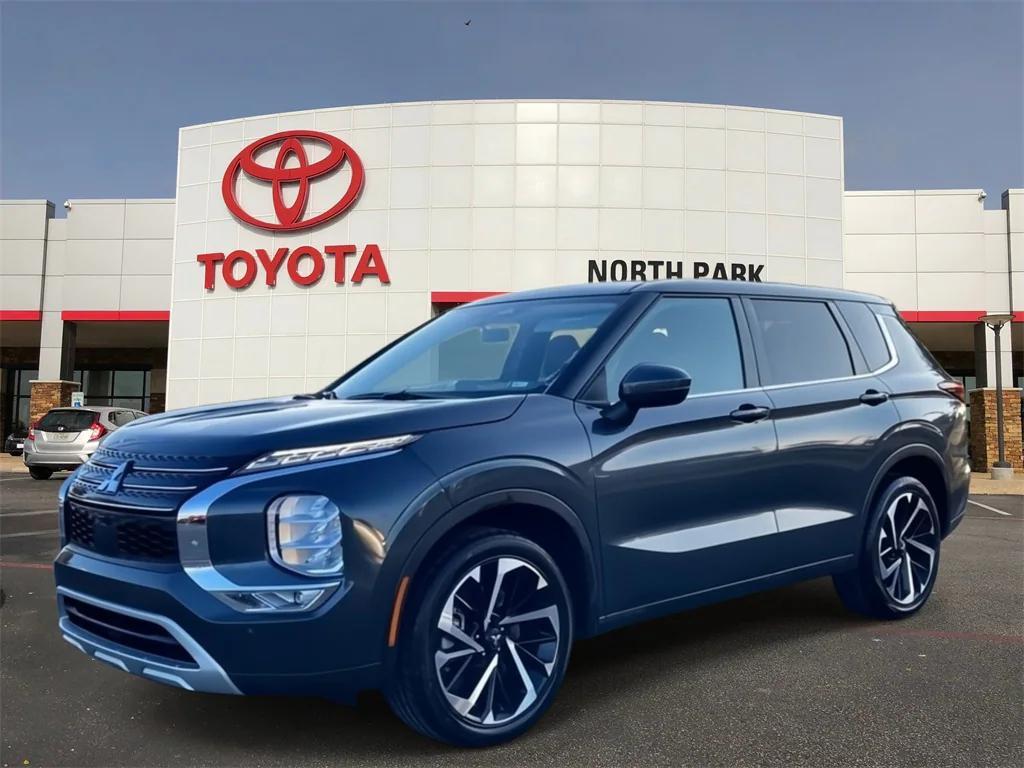used 2024 Mitsubishi Outlander car, priced at $22,991