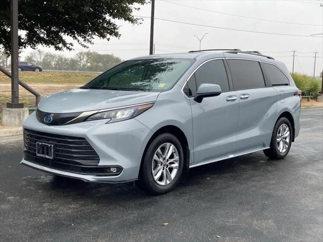 used 2022 Toyota Sienna car, priced at $40,671