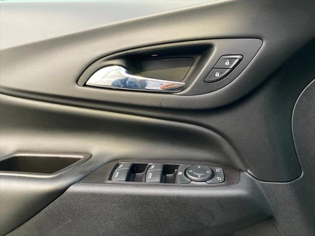 used 2021 Chevrolet Equinox car, priced at $21,471