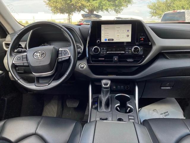 used 2023 Toyota Highlander car, priced at $37,891