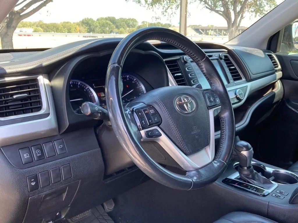 used 2019 Toyota Highlander car, priced at $20,951
