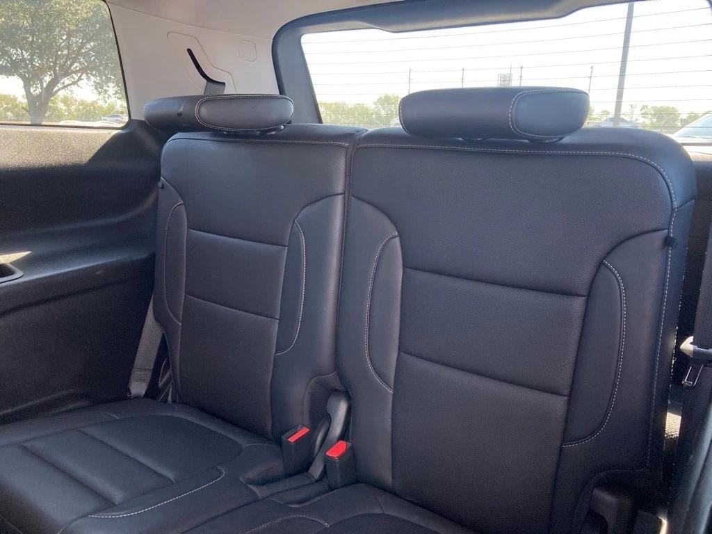 used 2023 GMC Acadia car, priced at $30,171