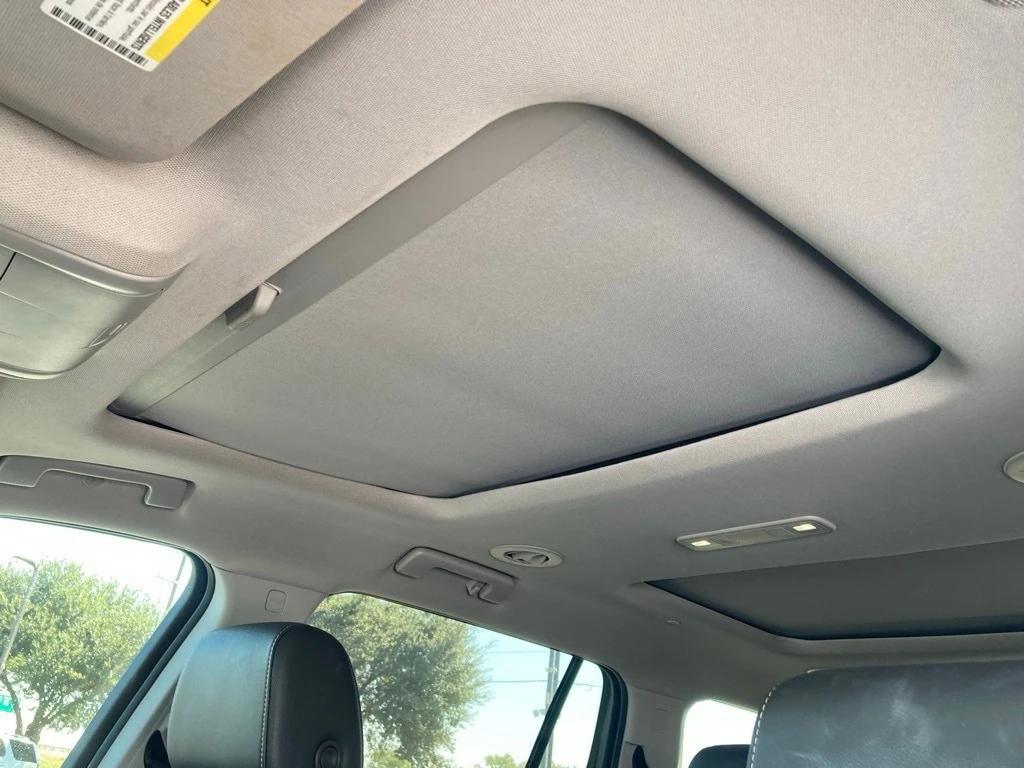 used 2023 GMC Acadia car, priced at $30,171