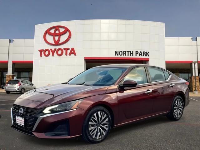 used 2023 Nissan Altima car, priced at $17,291