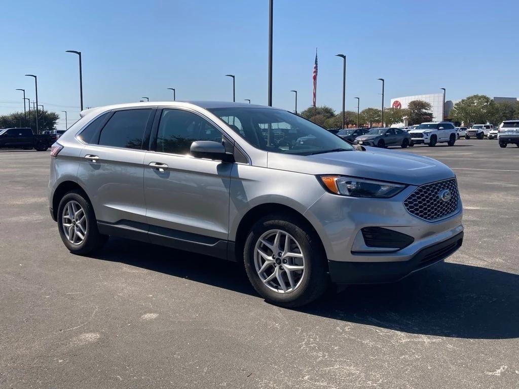 used 2024 Ford Edge car, priced at $18,481
