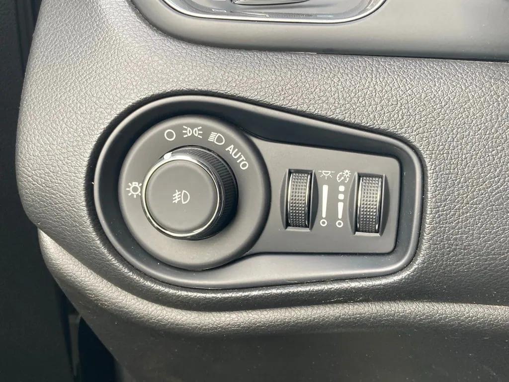 used 2022 Jeep Renegade car, priced at $17,151