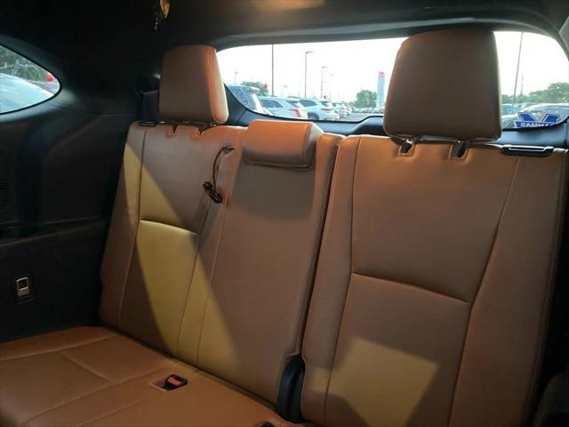used 2022 Toyota Highlander car, priced at $39,691