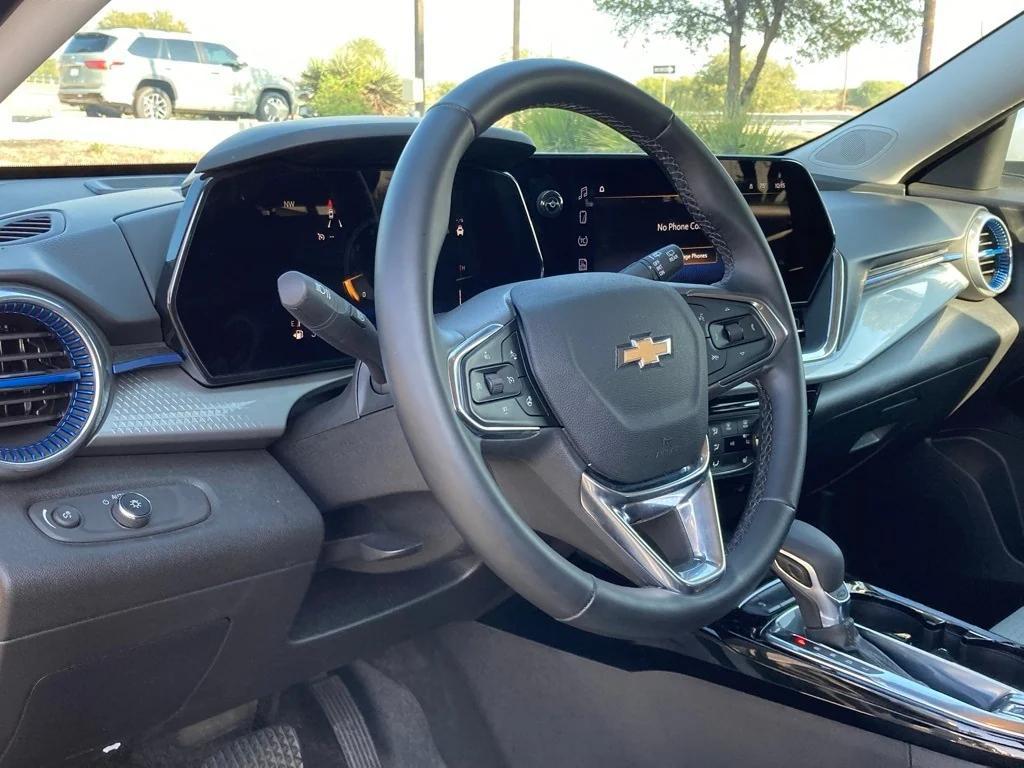 used 2025 Chevrolet Trax car, priced at $21,941