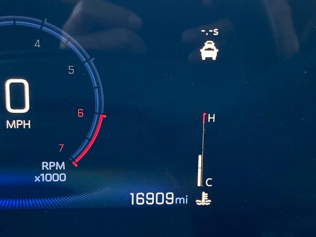 used 2025 Chevrolet Trax car, priced at $21,941