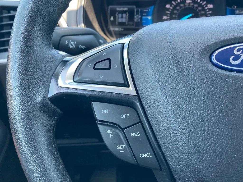 used 2024 Ford Edge car, priced at $22,271