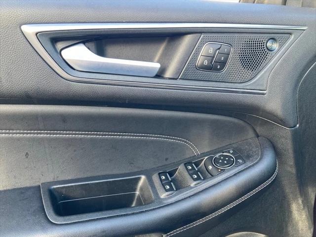 used 2024 Ford Edge car, priced at $25,291