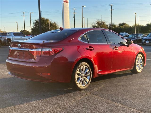 used 2014 Lexus ES 300h car, priced at $12,741